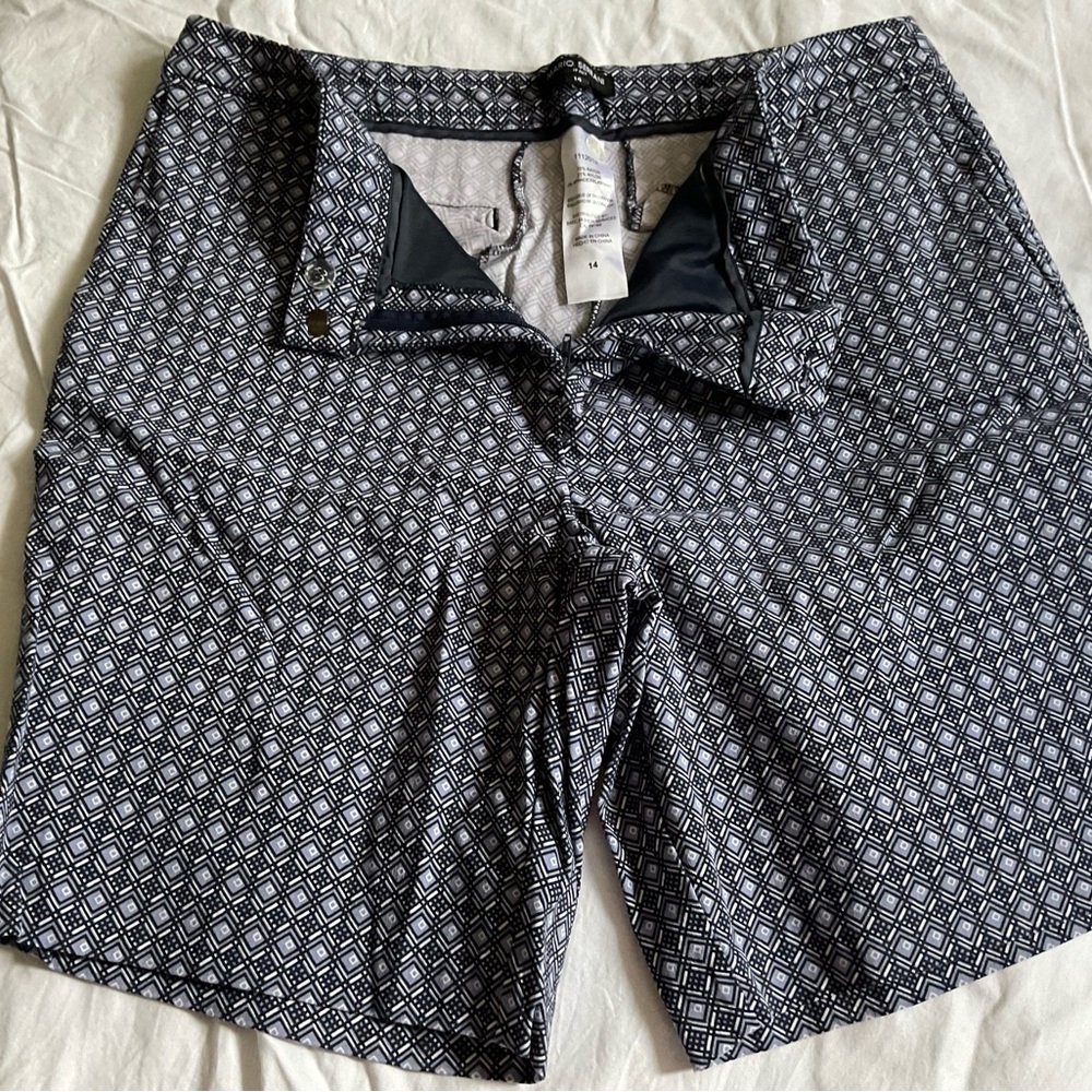 Blue / black and white Bermuda shorts
Size 12 
Stretchy material